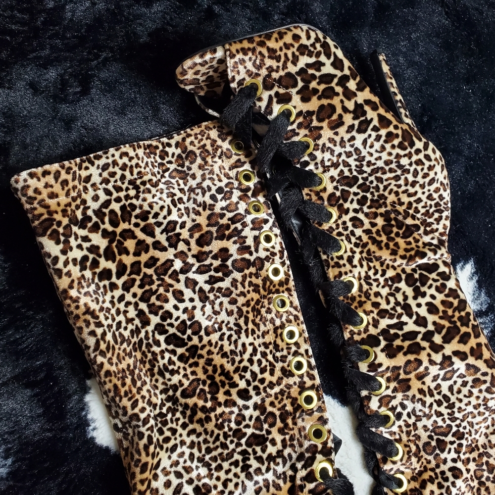 Leopard Velvet Boot - Picture 12 of 13